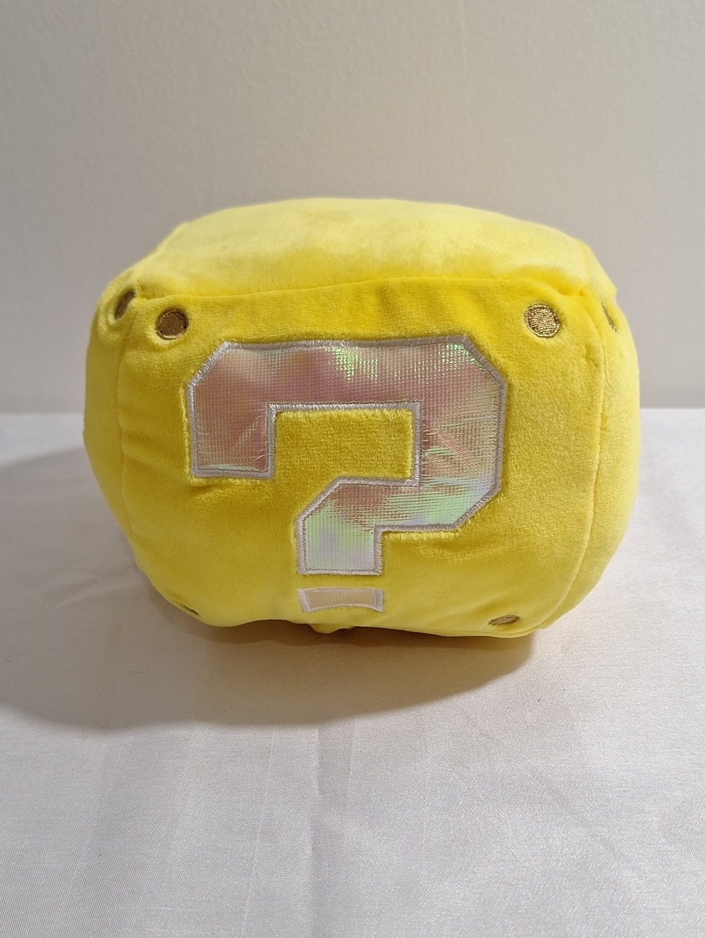 Nintendo Yellow Plush Mystery Block Soft Toy Makes Noise